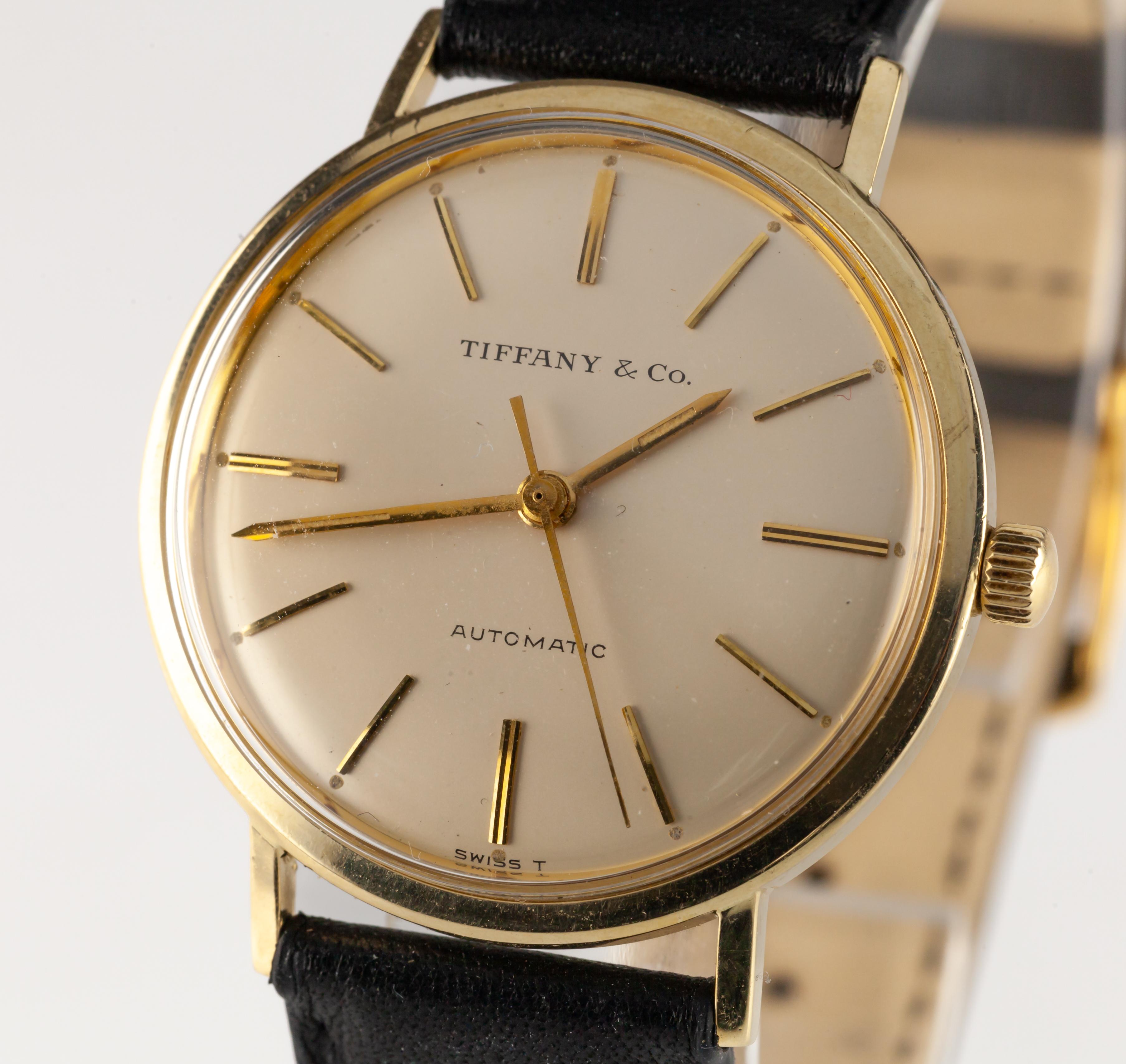 Modern Tiffany & Co. 14k Yellow Gold Vintage Round Men's Automatic Watch w/ Box