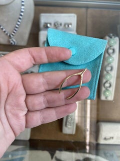 TIFFANY & CO. 14k Yellow Gold Wishbone Charm / Pendant w/Pouch Vintage