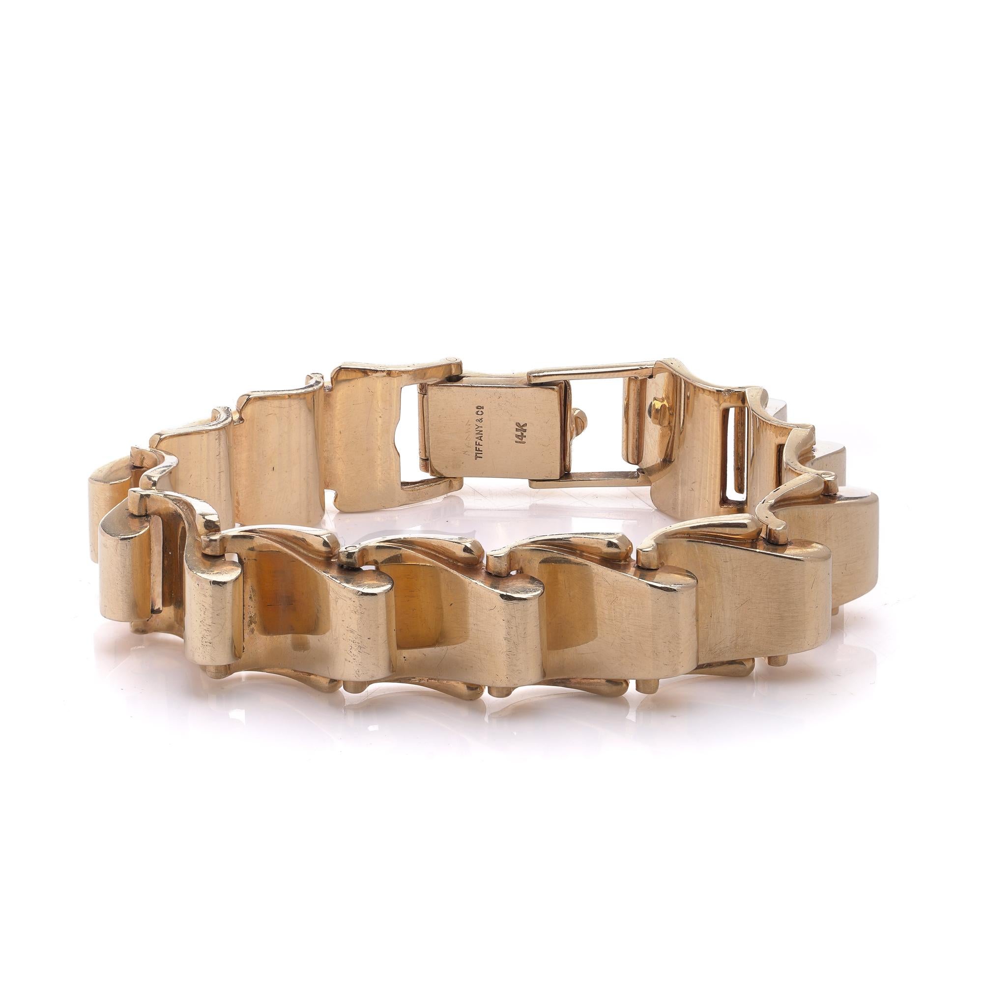 Pulsera de oro amarillo de 14 quilates Tiffany & Co., circa años 50 en Bueno estado para la venta en Braintree, GB