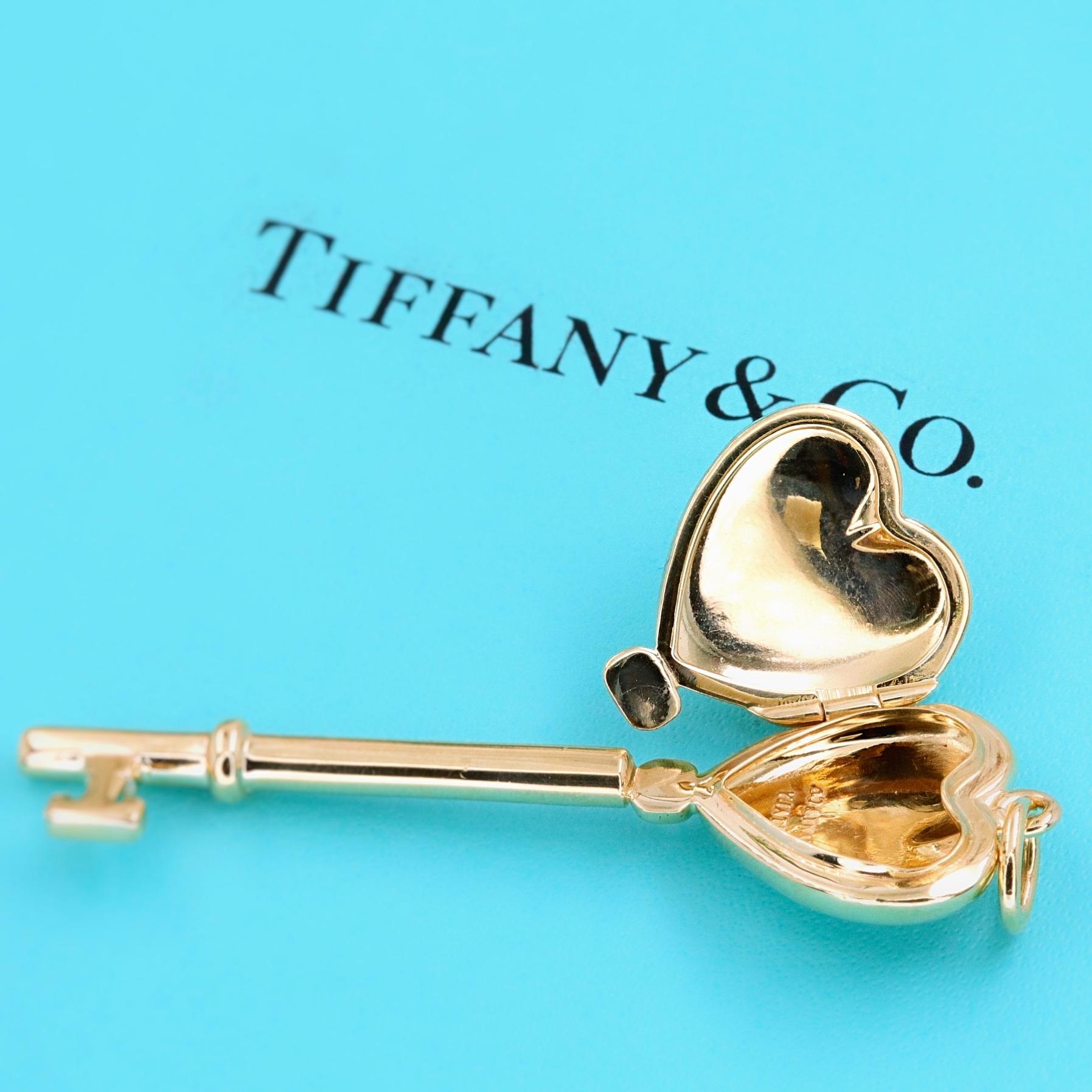 tiffany gold locket necklace