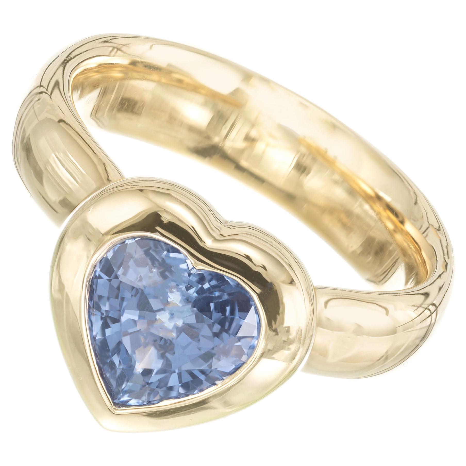 Tiffany & Co. 1.50 Carat Blue Sapphire Yellow Gold Heart Ring