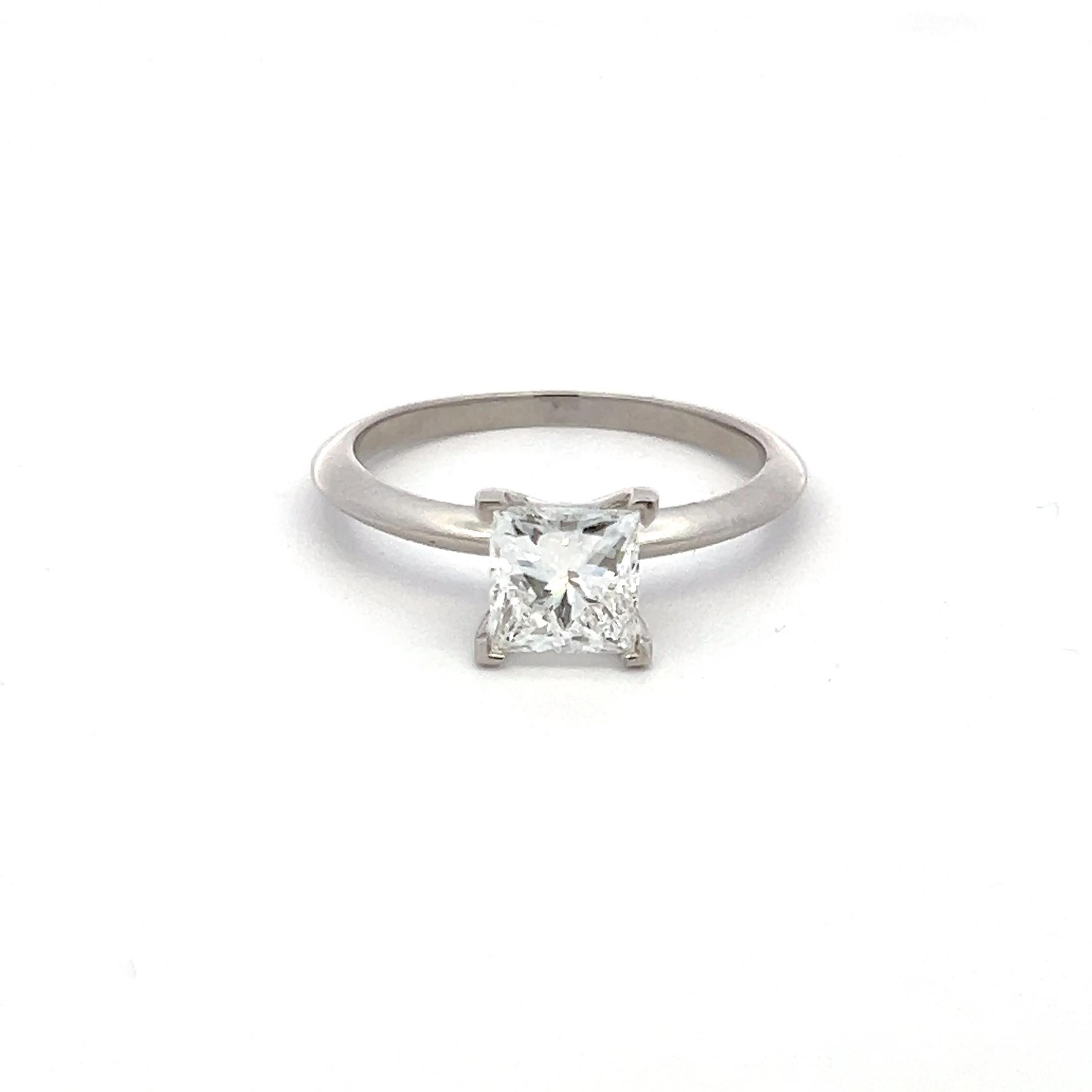 De las mujeres Tiffany & Co Anillo de compromiso en platino con diamante talla princesa F VS1 de 1,50 quilates en venta