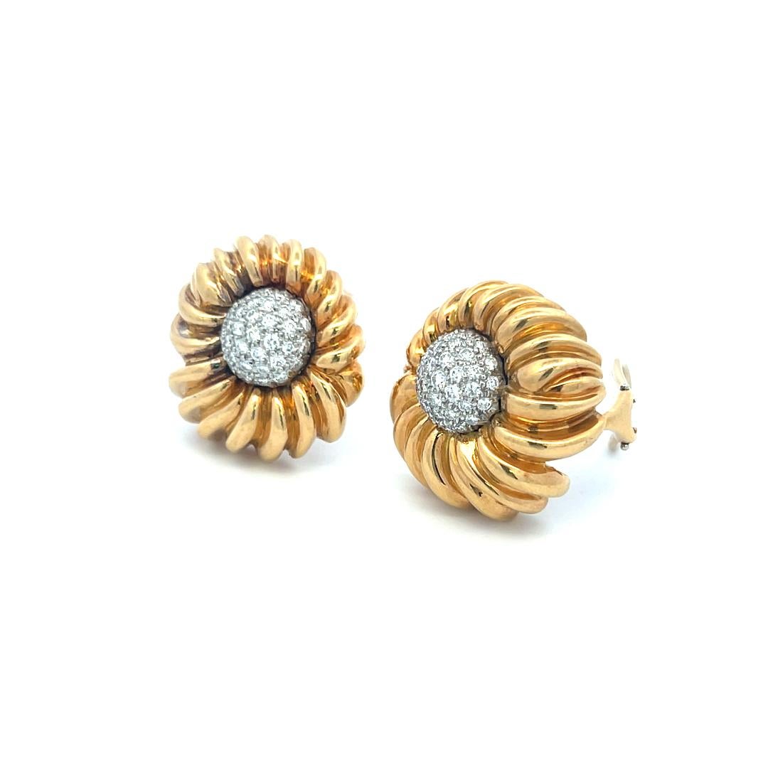 Tiffany & Co. Orecchini a clip con diamante rotondo F-VS da 1,50 carati, in oro 18 carati/piatto. in vendita 5