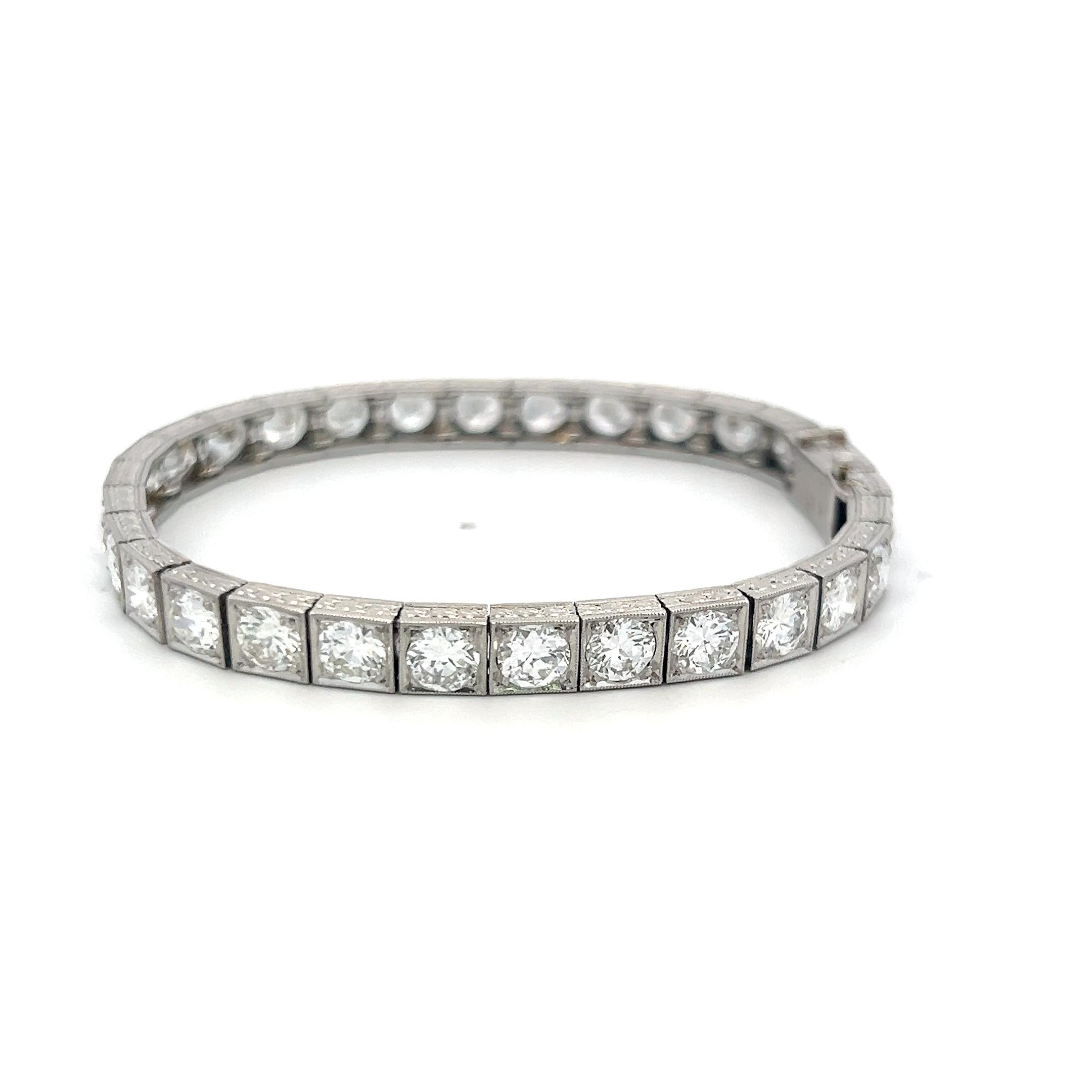 Women's Tiffany & Co 15.00 Carat Old European Cut D VS1 Diamond Platinum Tennis Bracelet For Sale