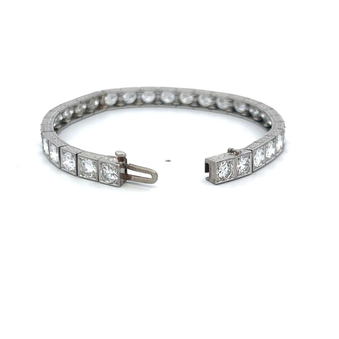 Tiffany & Co 15.00 Carat Old European Cut D VS1 Diamond Platinum Tennis Bracelet For Sale 3