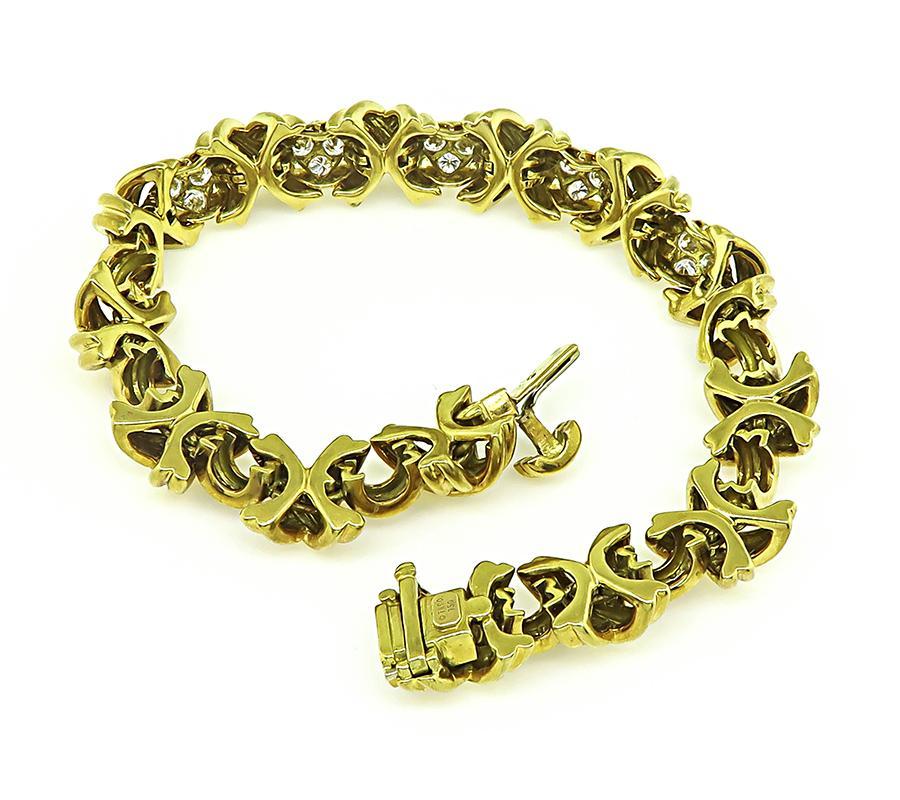 Round Cut Tiffany & Co 1.50ct Diamond Gold Bracelet For Sale