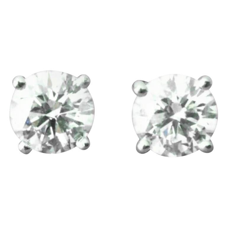 Tiffany 
Co. 1.51 Carat Platinum and Diamond Stud Earrings G VS1 For Sale