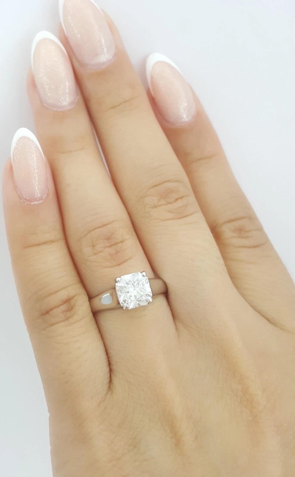 Tiffany & Co. 1,52 Karat Lucida Quadratischer Brillantschliff Diamant Solitär Ring im Zustand „Hervorragend“ im Angebot in Chicago, IL