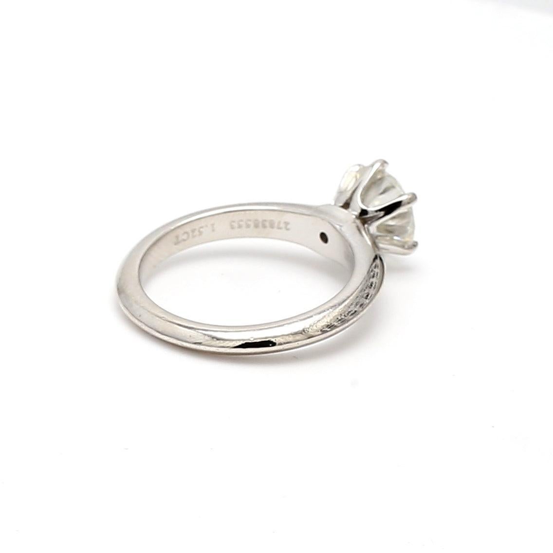 Tiffany & Co 1.52 Carat Round Brilliant I SI1 Diamond Platinum Engagement Ring In Good Condition For Sale In New York, NY