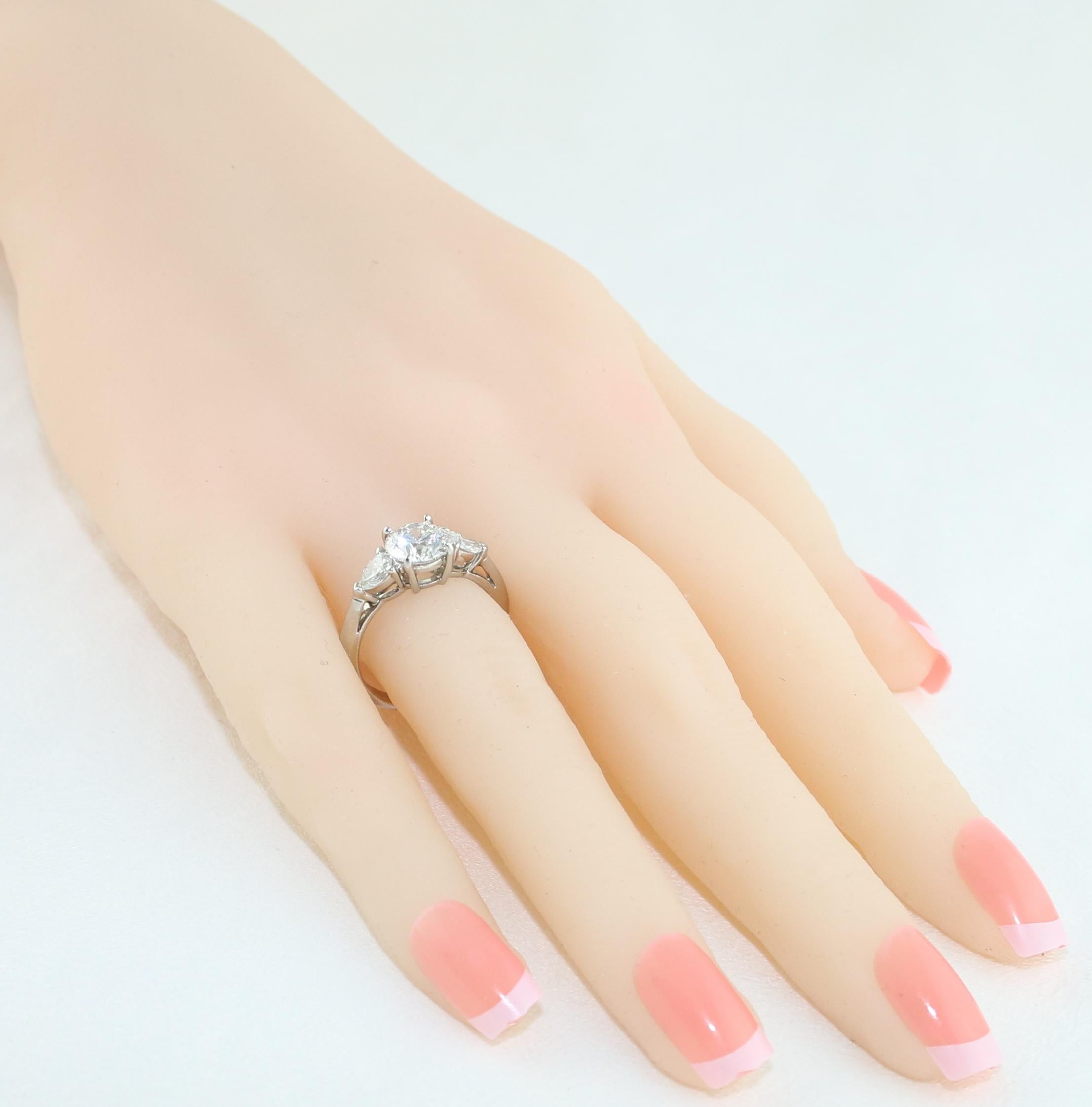 Round Cut Tiffany & Co. 1.53 Carat G VS1 Diamond Platinum Ring For Sale