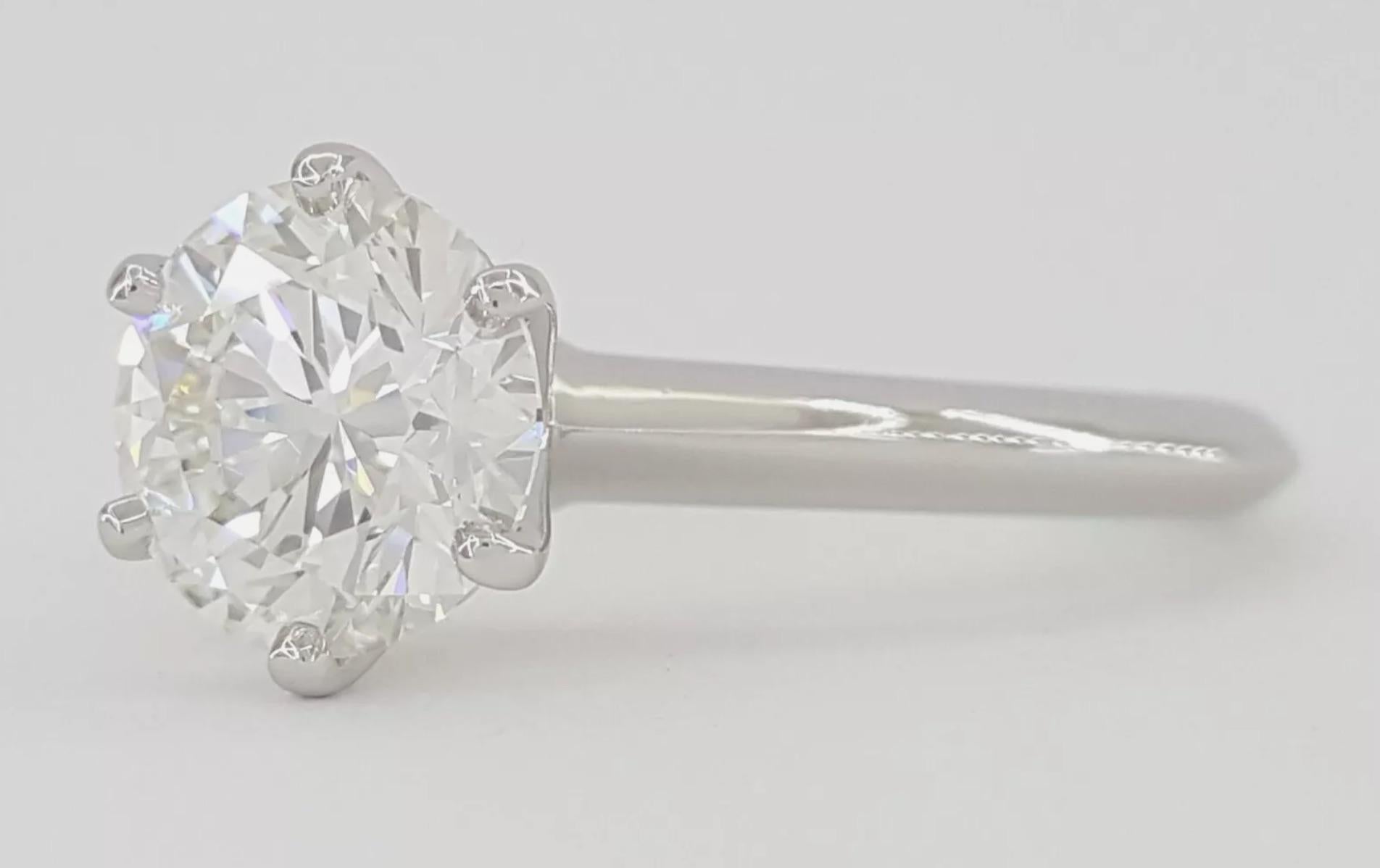 Women's Tiffany & Co., 1.59 Carat Round Brilliant Cut Diamond Engagement Ring For Sale