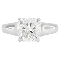 Tiffany & Co. Anello con diamante quadrato taglio Brilliante Lucida in platino da 1.59 carati