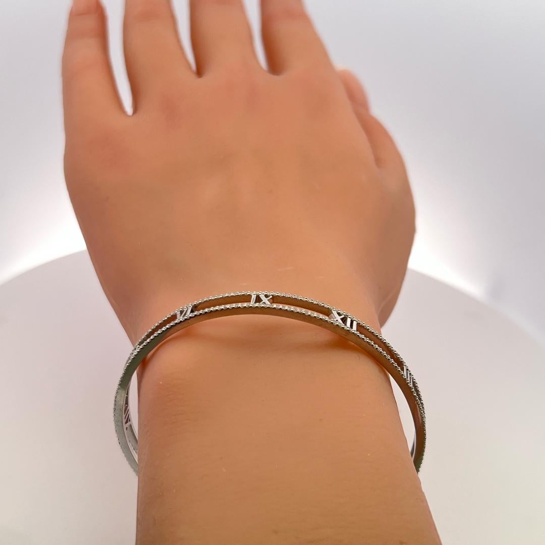 Tiffany & Co. 1,60 Karat runder Diamant 18 Karat Weißgold-Armreif im Angebot 7
