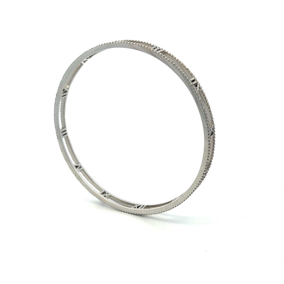 Tiffany & Co. 1,60 Karat runder Diamant 18 Karat Weißgold-Armreif im Angebot 3