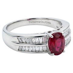 Anillo de platino con rubí y diamantes de 1,60 quilates Tiffany & Co.