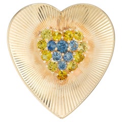 Tiffany & Co. 1.64 Carat Round Yellow Blue Sapphire Gold 1940's Heart Brooch