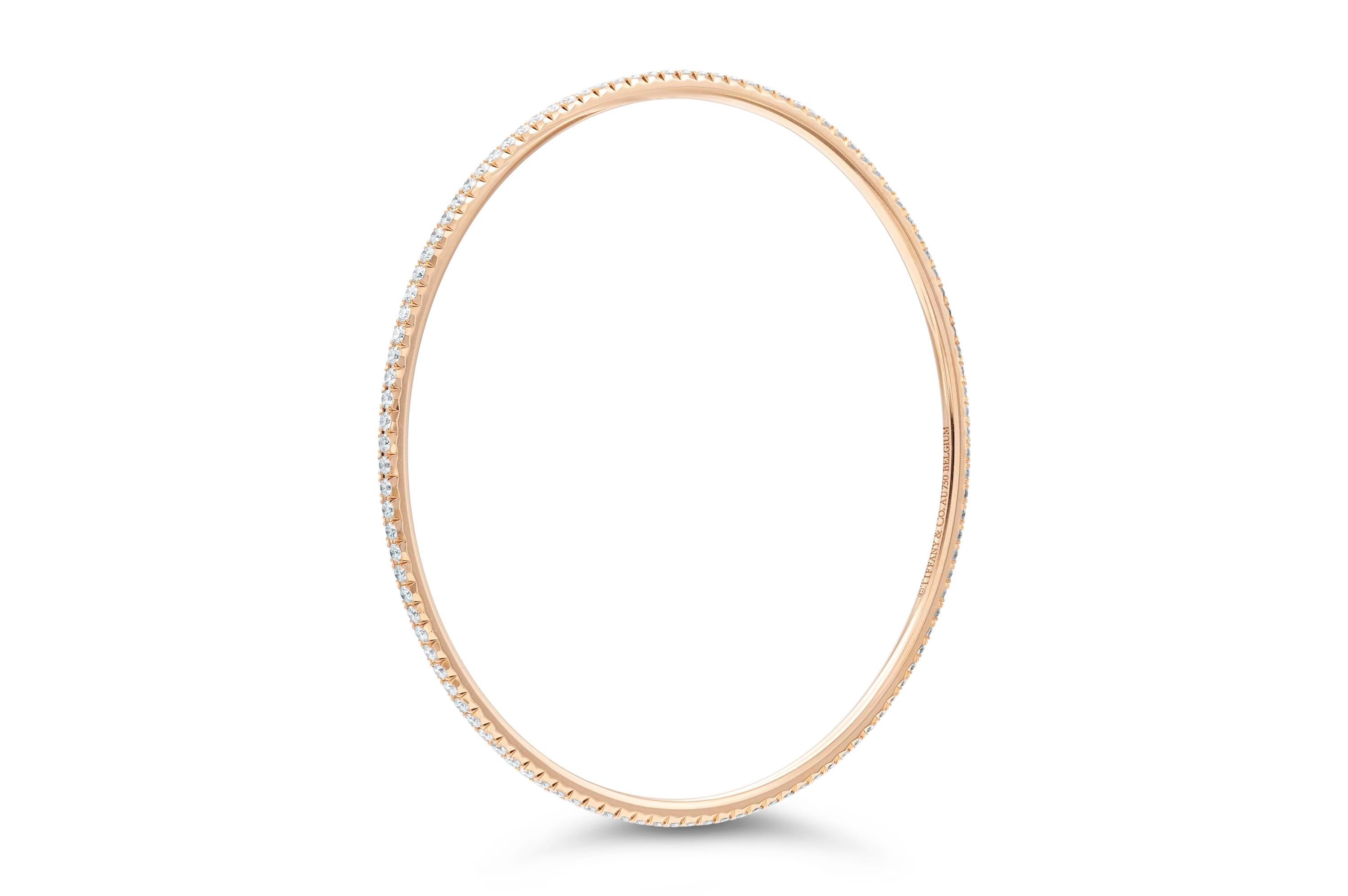 Taille ronde Bracelet jonc en or Metro avec diamants de 1,65 carat de Tiffany & Co en vente