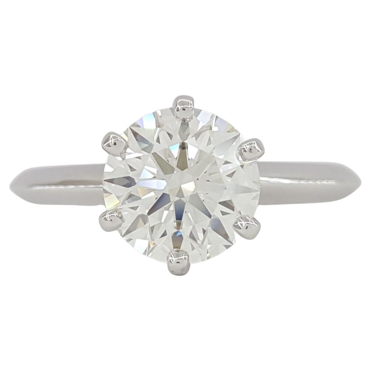 Tiffany & Co. 1.65 Carat Round Brilliant Cut Diamond Platinum Ring