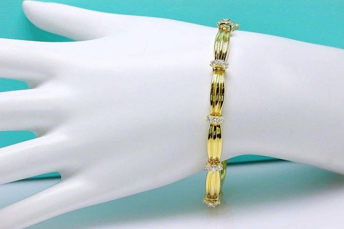 Tiffany & Co. 1.65 TCW Diamond 18 Karat Yellow Gold 1992 Station Bracelet In Excellent Condition In San Diego, CA