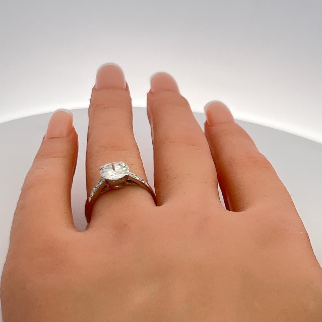 Tiffany & Co. 1.69ct F VS2 Diamond Platinum Circular Brilliant Engagement Ring en vente 5