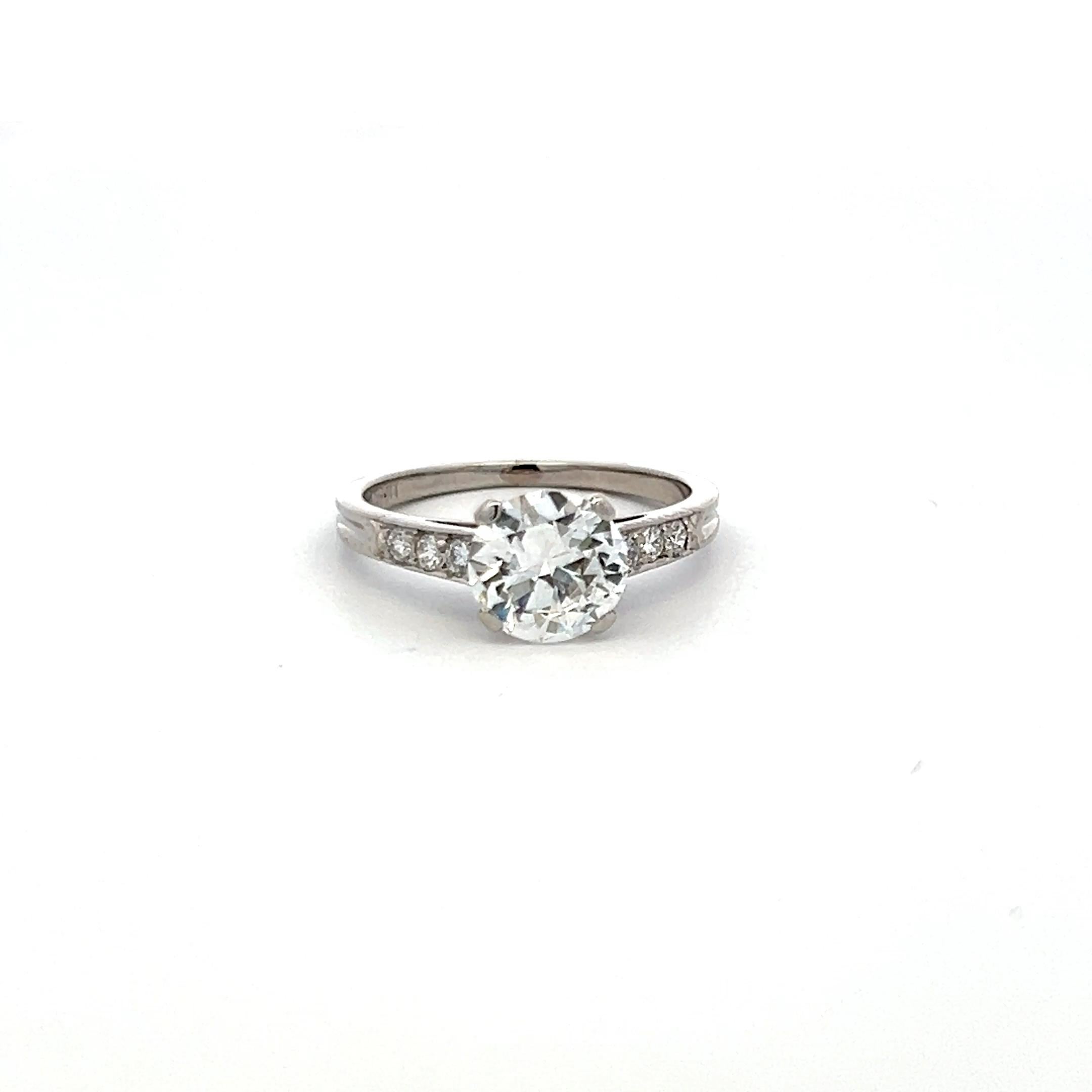 Tiffany & Co. 1.69ct F VS2 Diamond Platinum Circular Brilliant Engagement Ring Pour femmes en vente