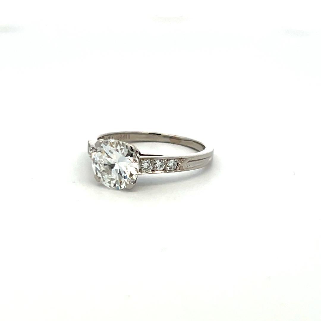 Tiffany & Co. 1.69ct F VS2 Diamond Platinum Circular Brilliant Engagement Ring en vente 1