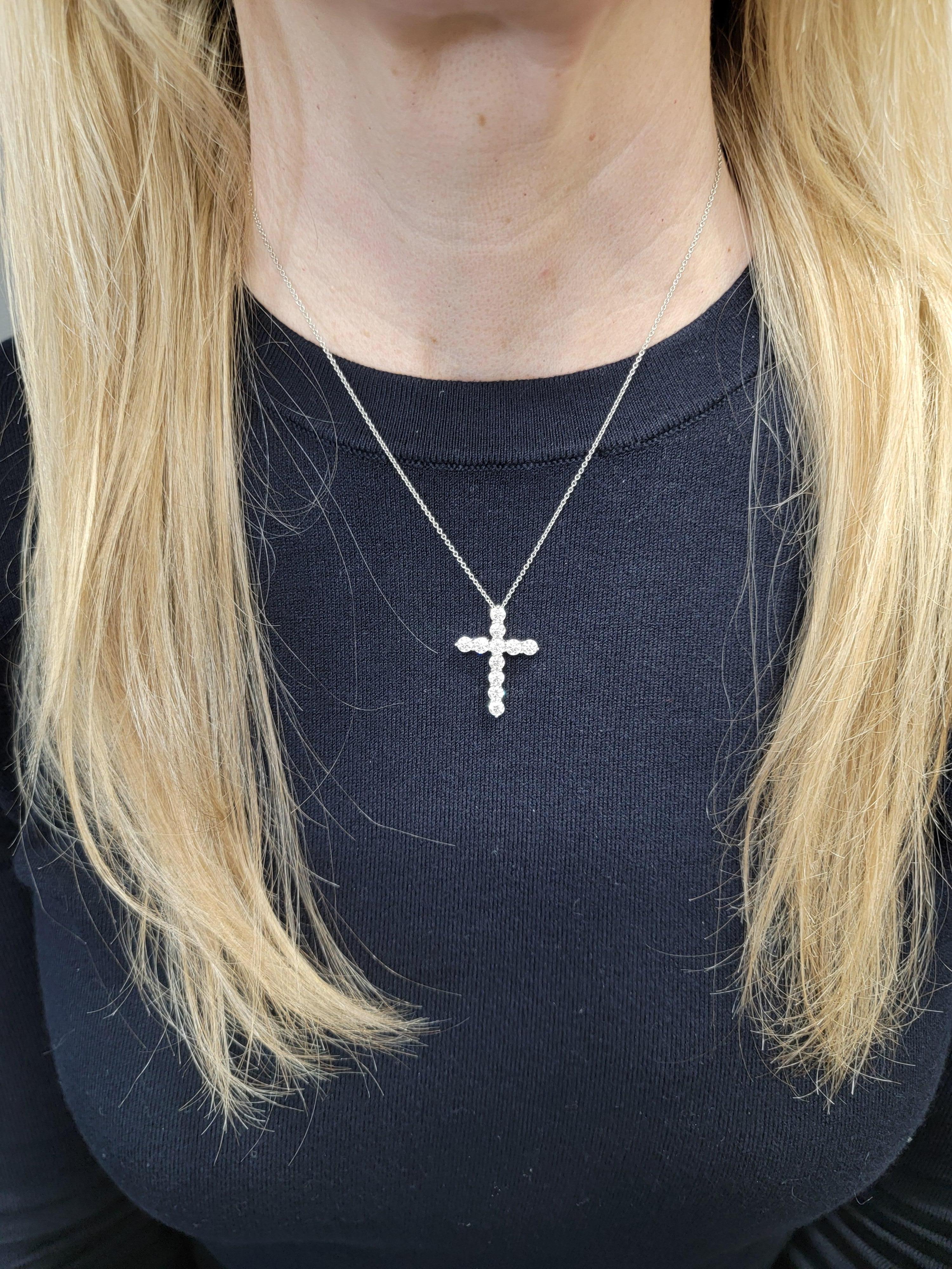Tiffany & Co. 1.71 Carat Total Diamond Large Cross Pendant Necklace in Platinum For Sale 5
