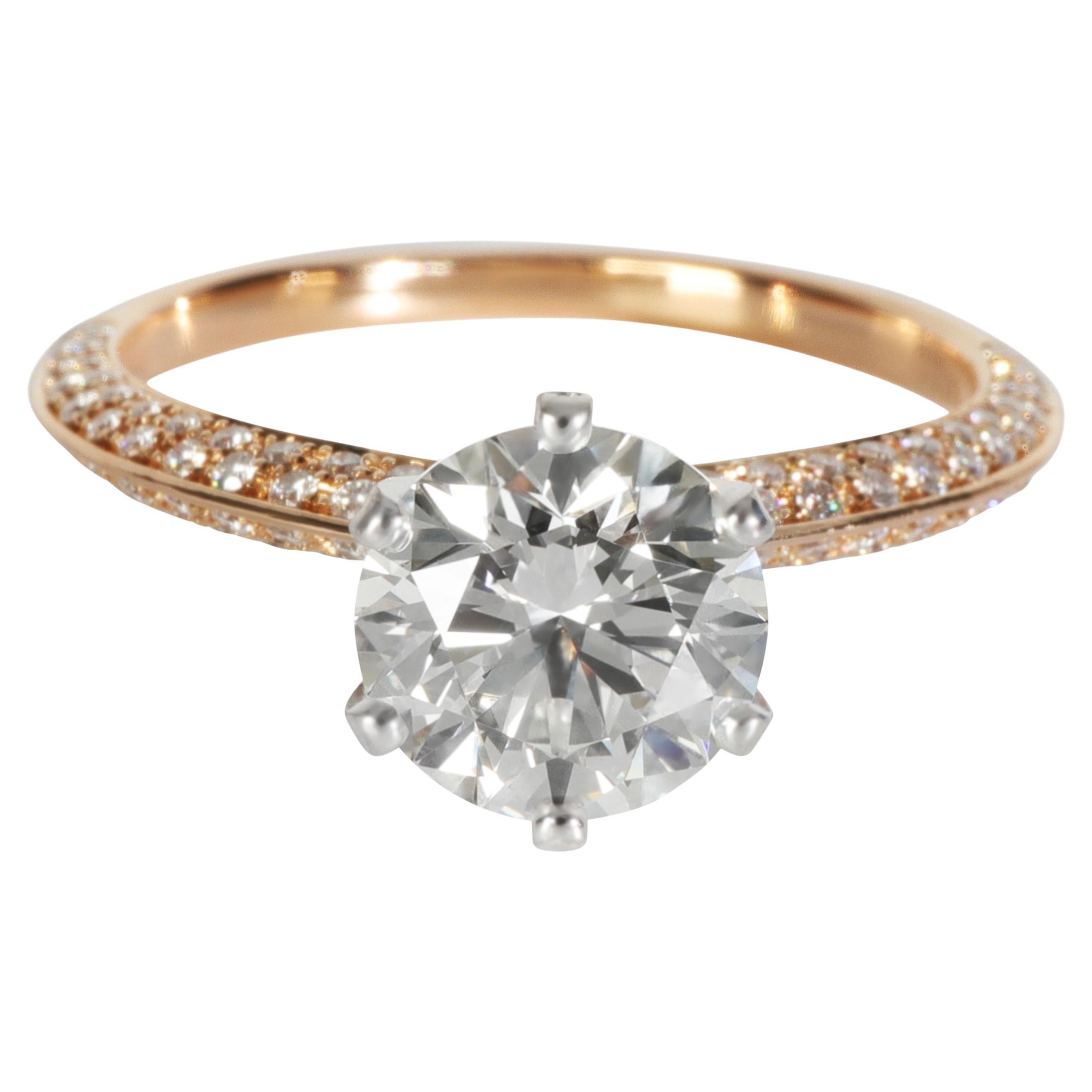 Tiffany
Co. Anello di fidanzamento con diamanti rotondi Brillianti Tiffany
Co.