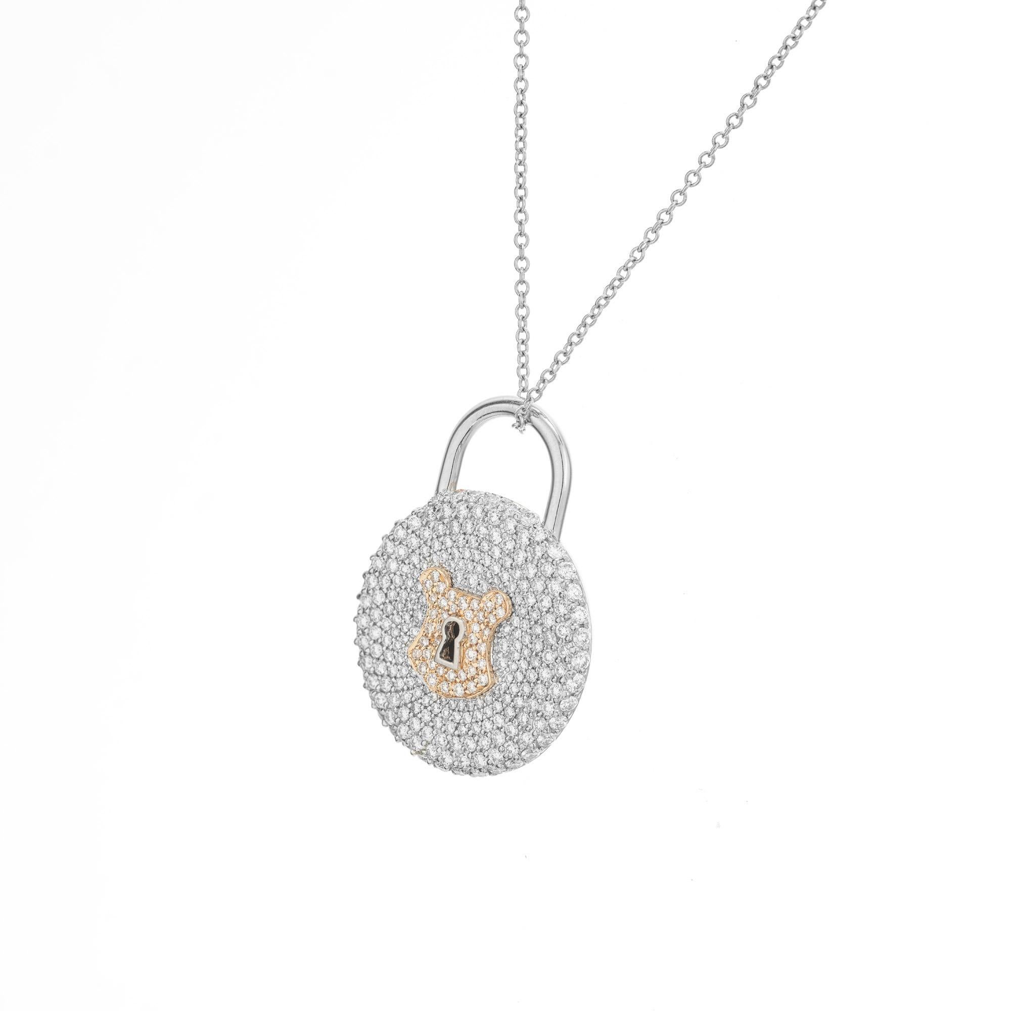Tiffany & Co. Collana con ciondolo a forma di lucchetto in platino e oro rosa da 1,75 carati In condizioni ottime in vendita a Stamford, CT