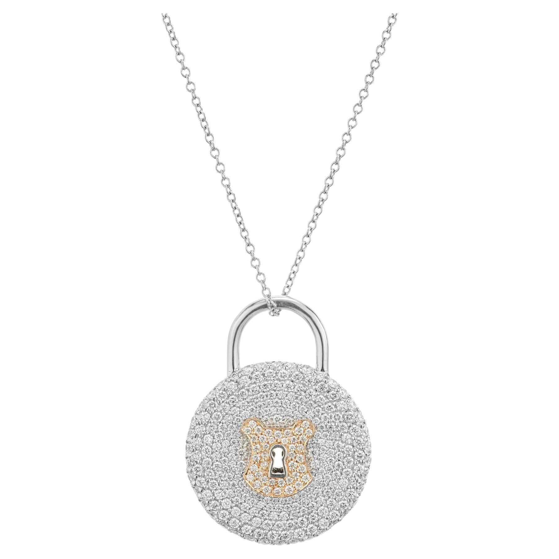 Tiffany & Co. Collana con ciondolo a forma di lucchetto in platino e oro rosa da 1,75 carati in vendita