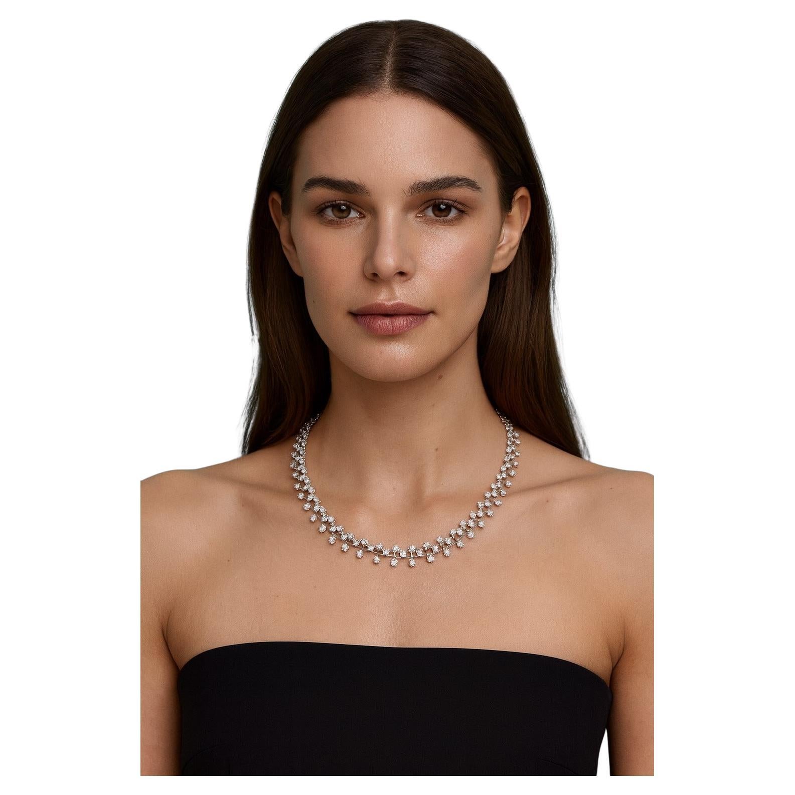 Taille ronde Tiffany & Co. Collier de diamants en platine 18 carats en vente