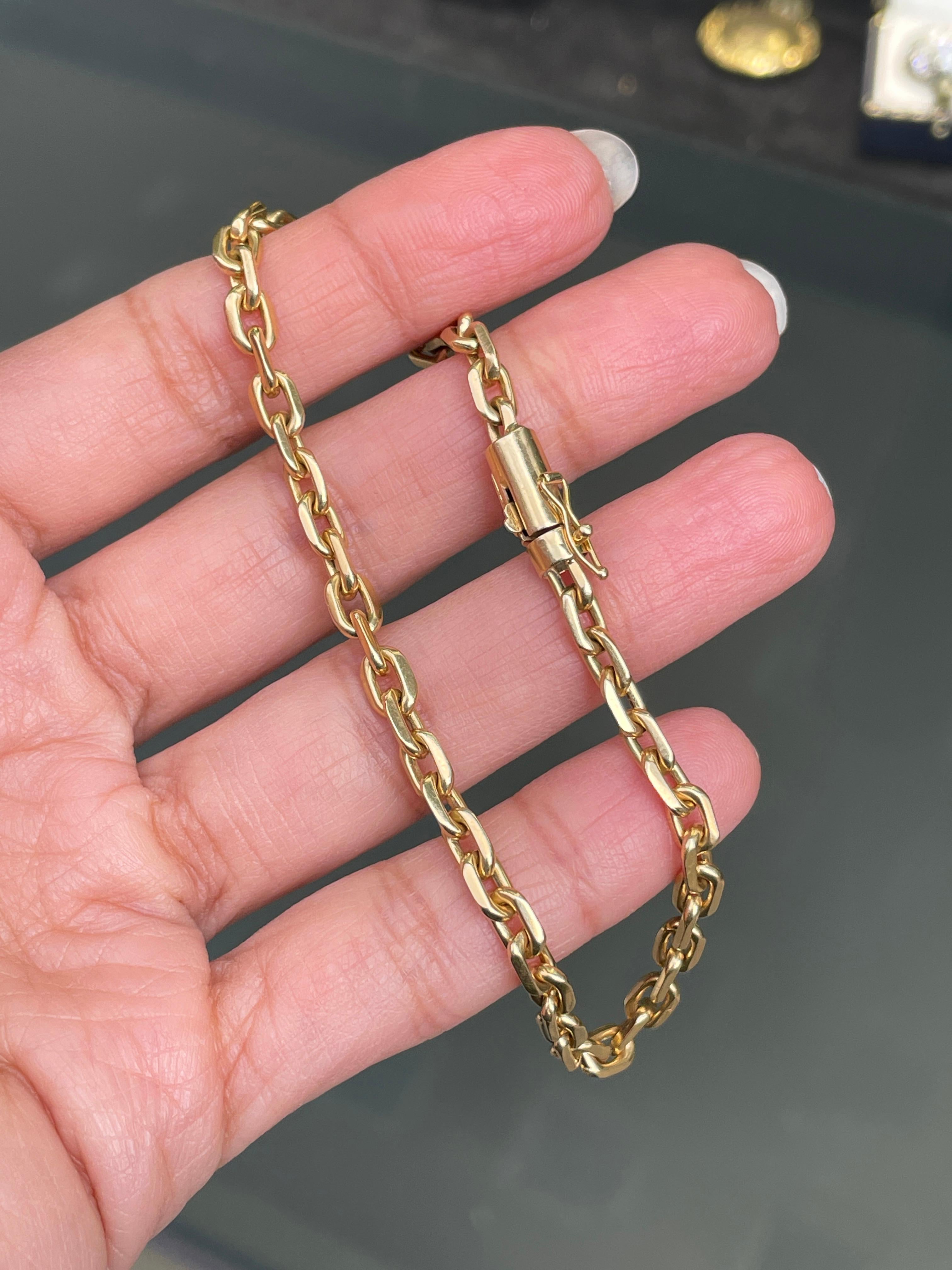 Tiffany & Co. 18 Carat Yellow Gold Belcher Link Chain Bracelet For Sale 1