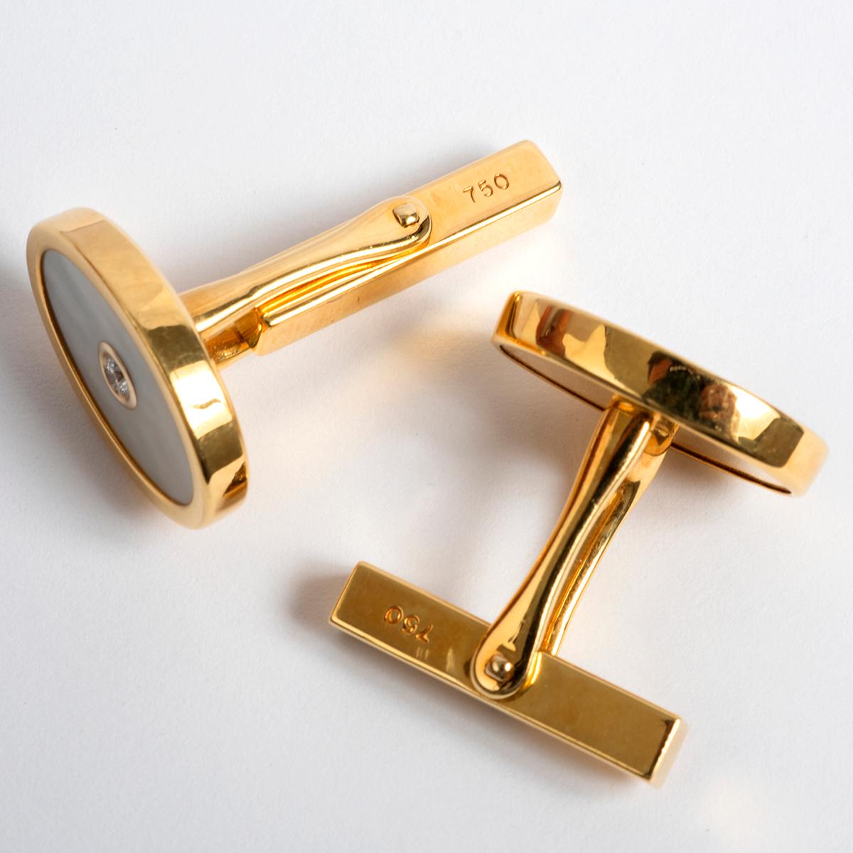 Women's or Men's Tiffany & Co Yellow Gold, Mother of Pearl, Diamond Centre Cufflinks.