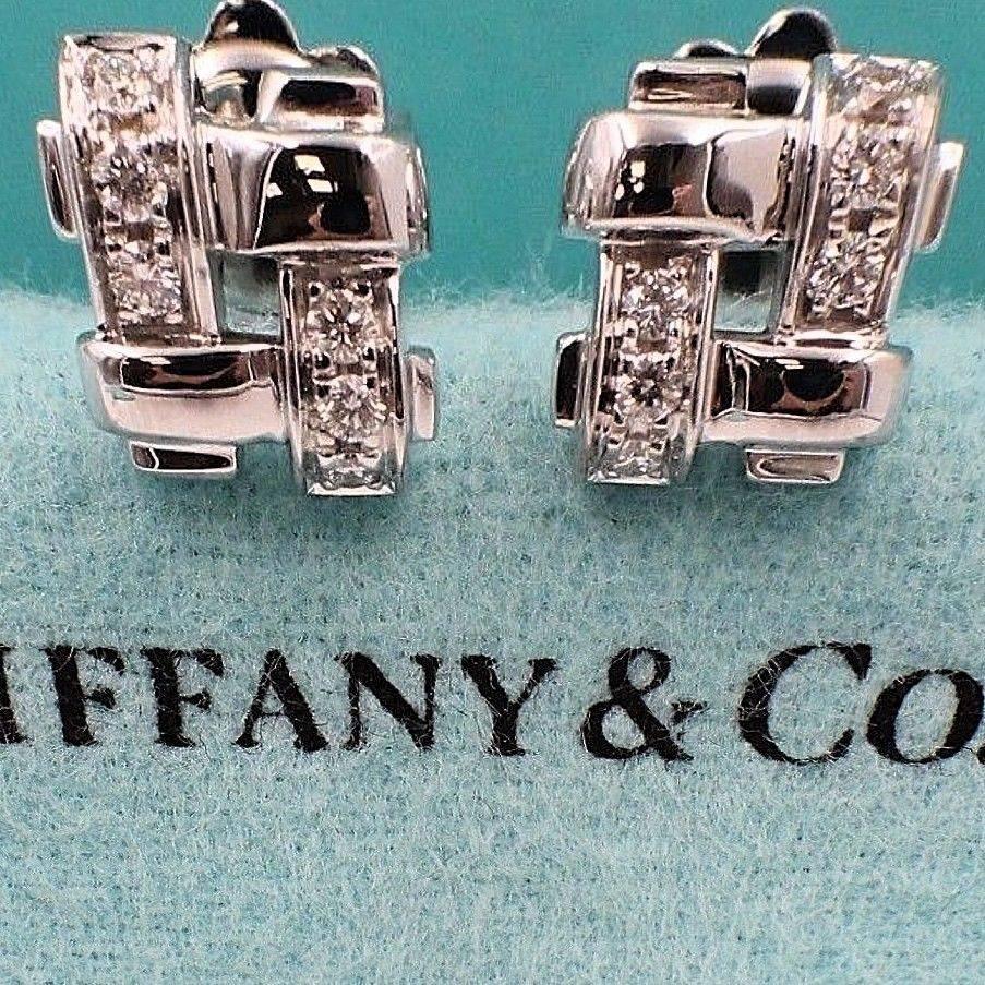 Round Cut Tiffany & Co. 18 Karat Gold Diamond Vannerie Basket Weave Earrings 0.25 Carat