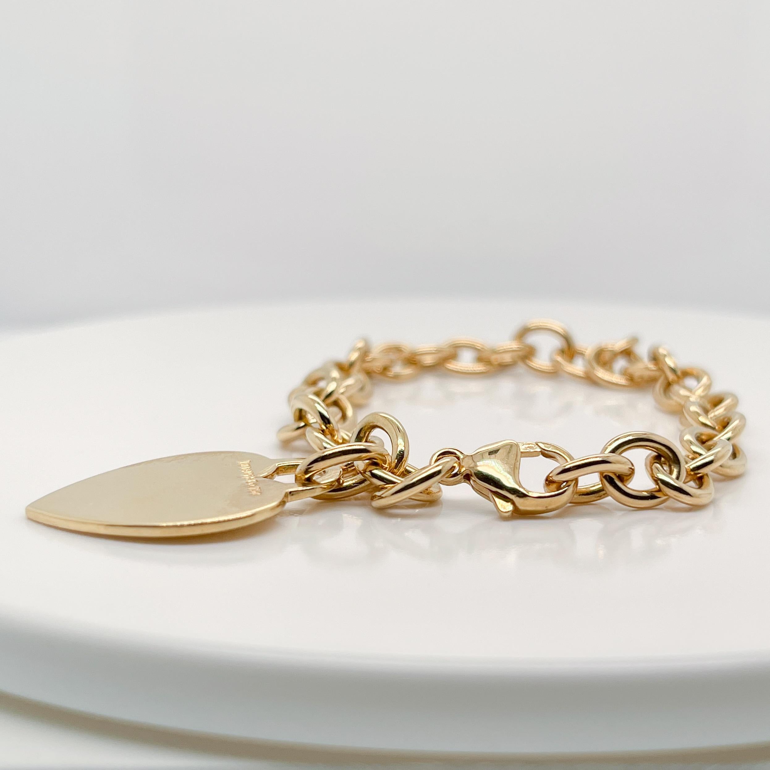 Tiffany & Co. 18 Karat Gold Dog Chain Link Bracelet & Heart Charm For Sale 5