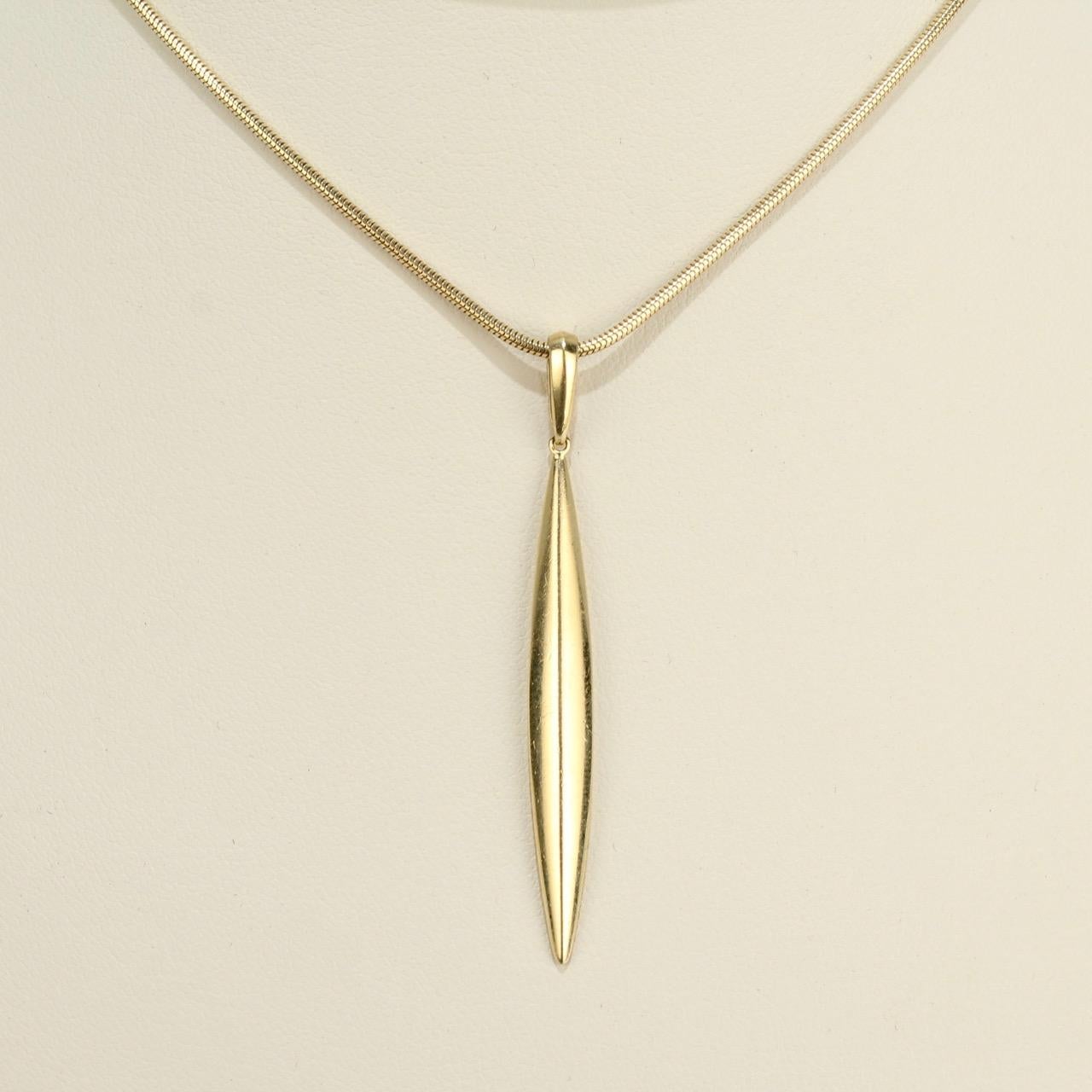 Modern Tiffany & Co. 18 Karat Gold Feather Pendant and Snake Chain Necklace