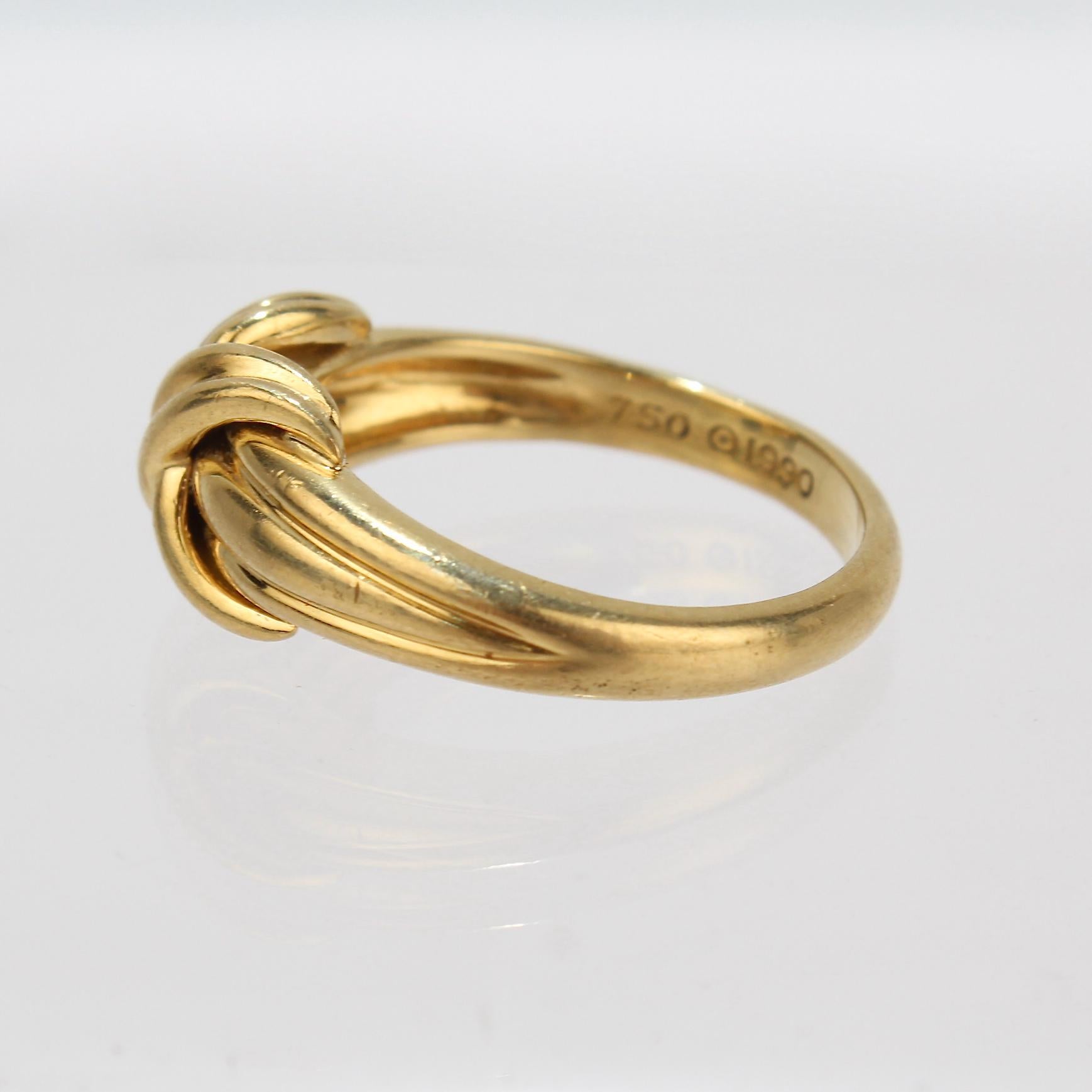 Tiffany & Co. 18 Karat Golding 'X' Ring  für Damen oder Herren im Angebot