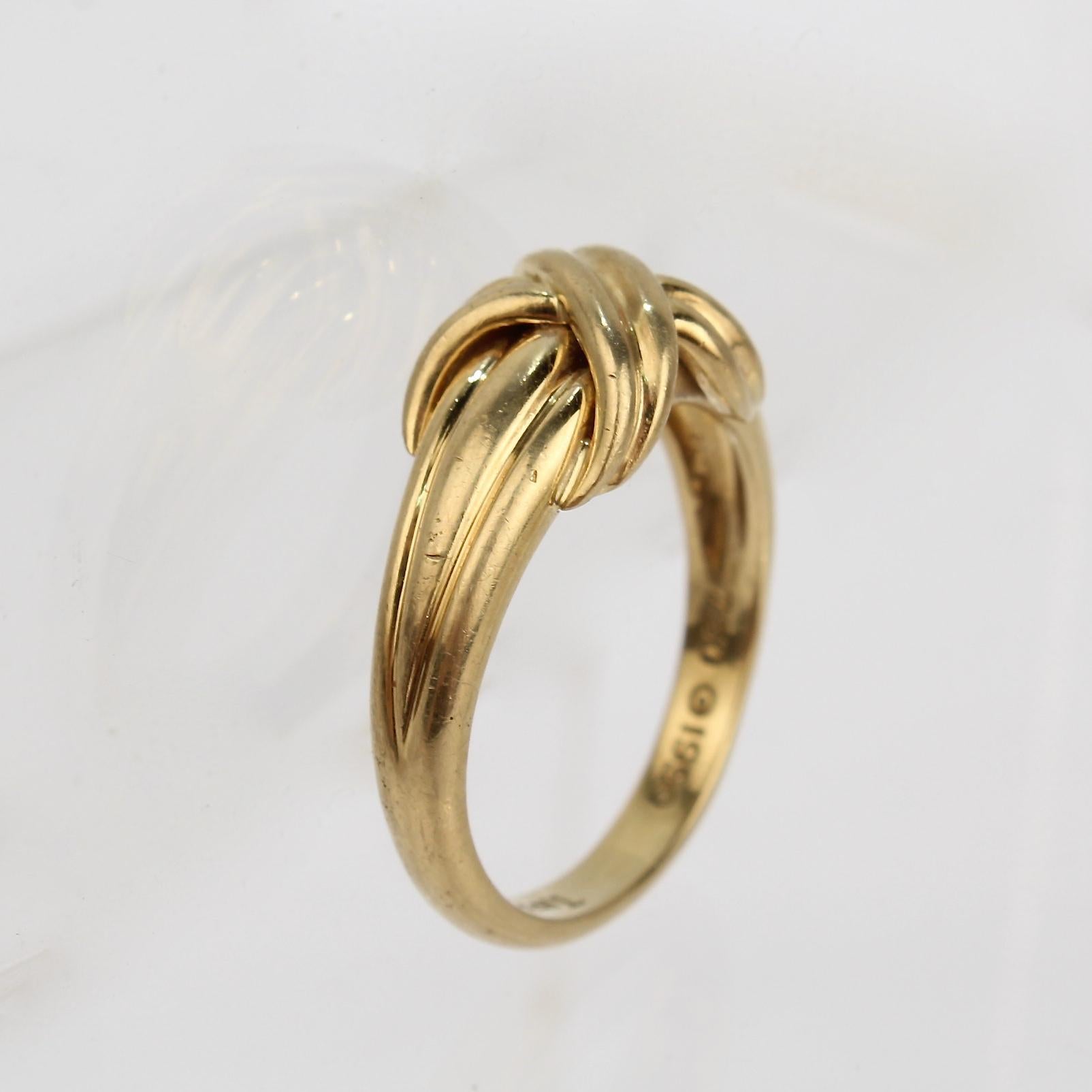 Tiffany & Co. 18 Karat Gold 'X' Ring  For Sale 1