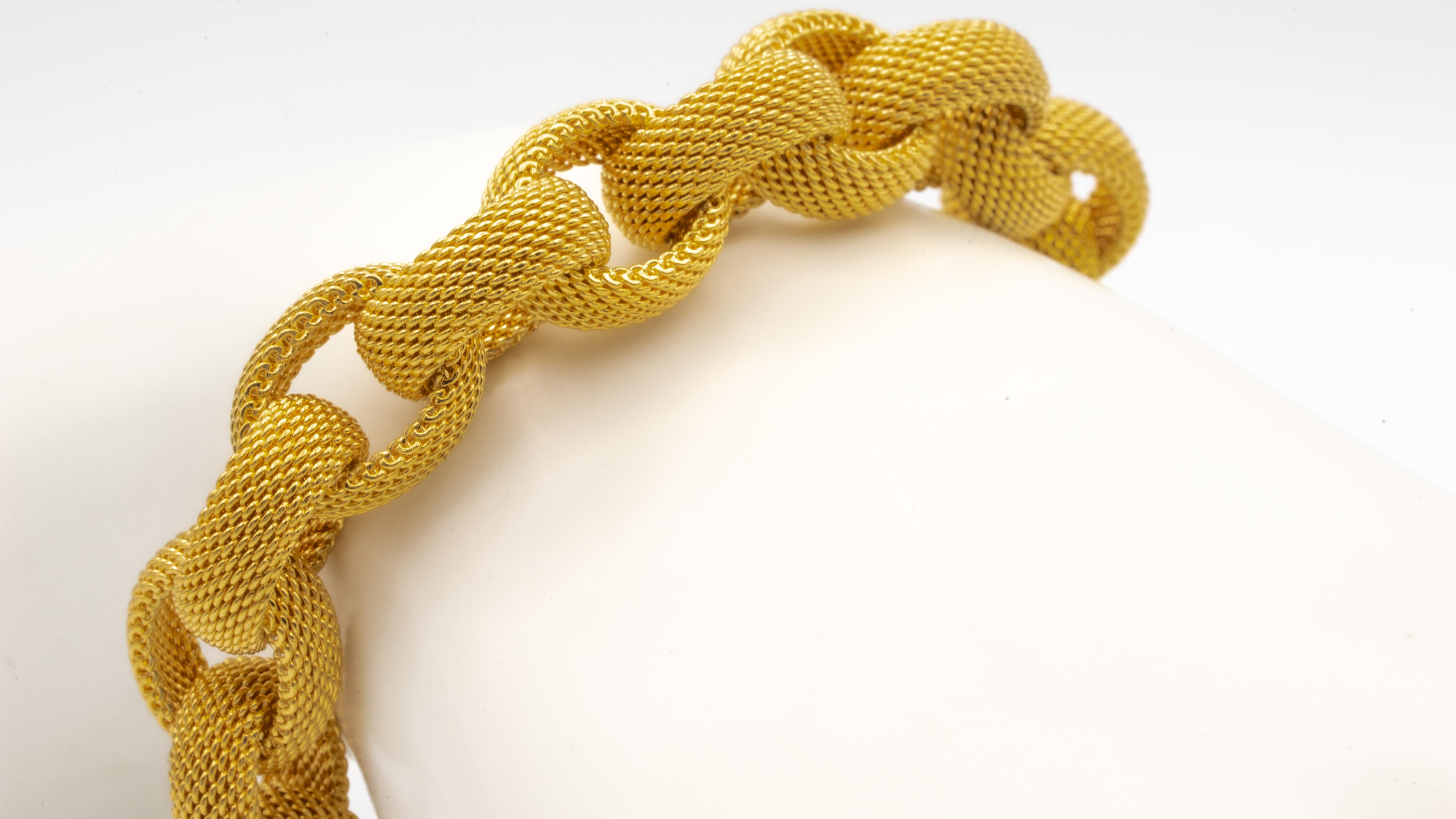Tiffany & Co. 18K Gold Mesh Link Toggle Bracelet 2