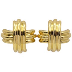 Tiffany
Co. 18 Karat Gold X-Form Clip-On Earrings Vintage Tiffany
Co. 18 Karat Gold X-Form Clip-On Earrings