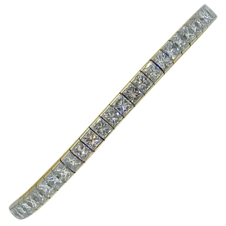 Tiffany & Co. 18 Karat Yellow Gold 12.30 Carat Quadrillion Diamond Line Bracelet