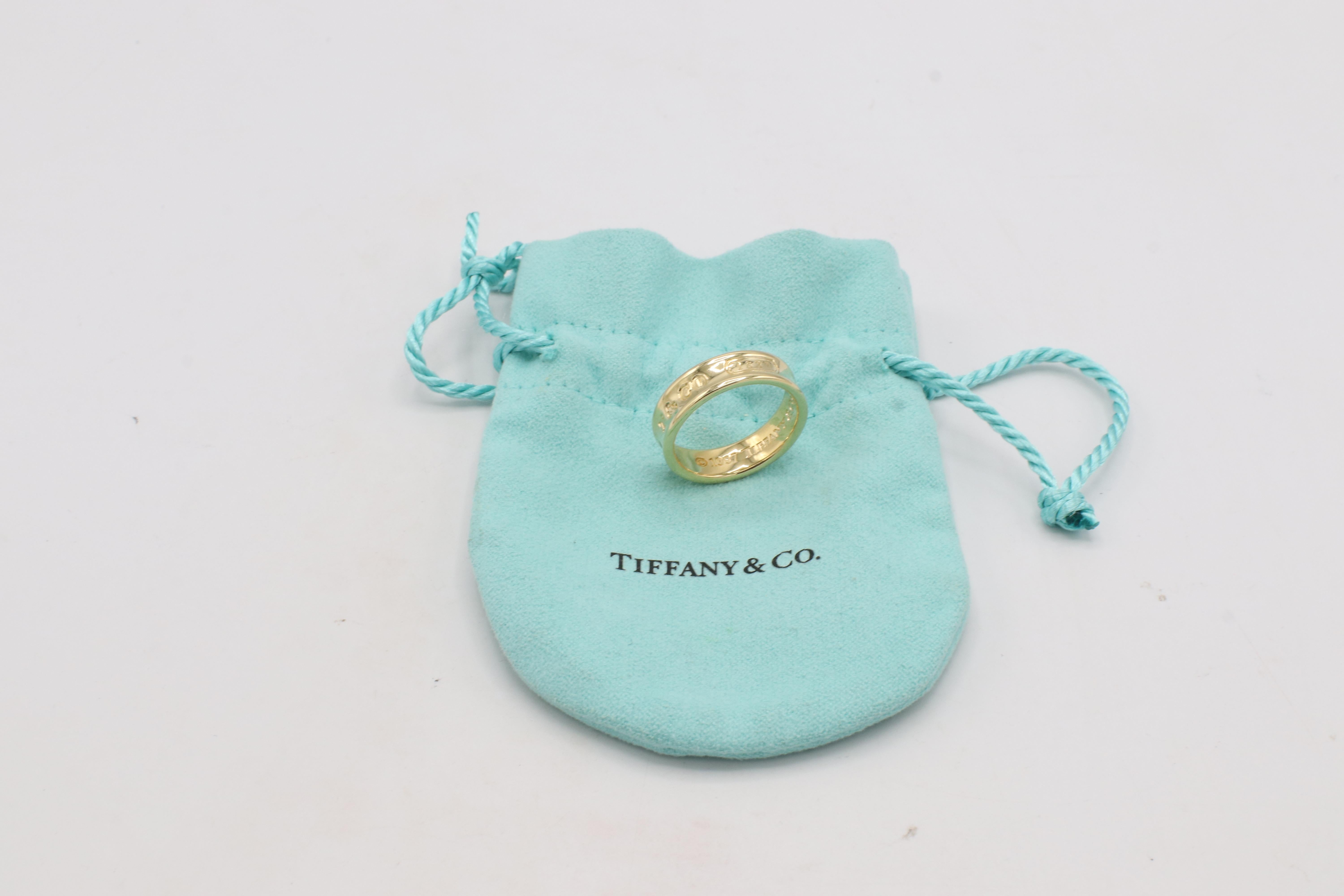 Tiffany & Co. 18 Karat Gelbgold 1837 Signature Band Ehering 1997 im Angebot 5