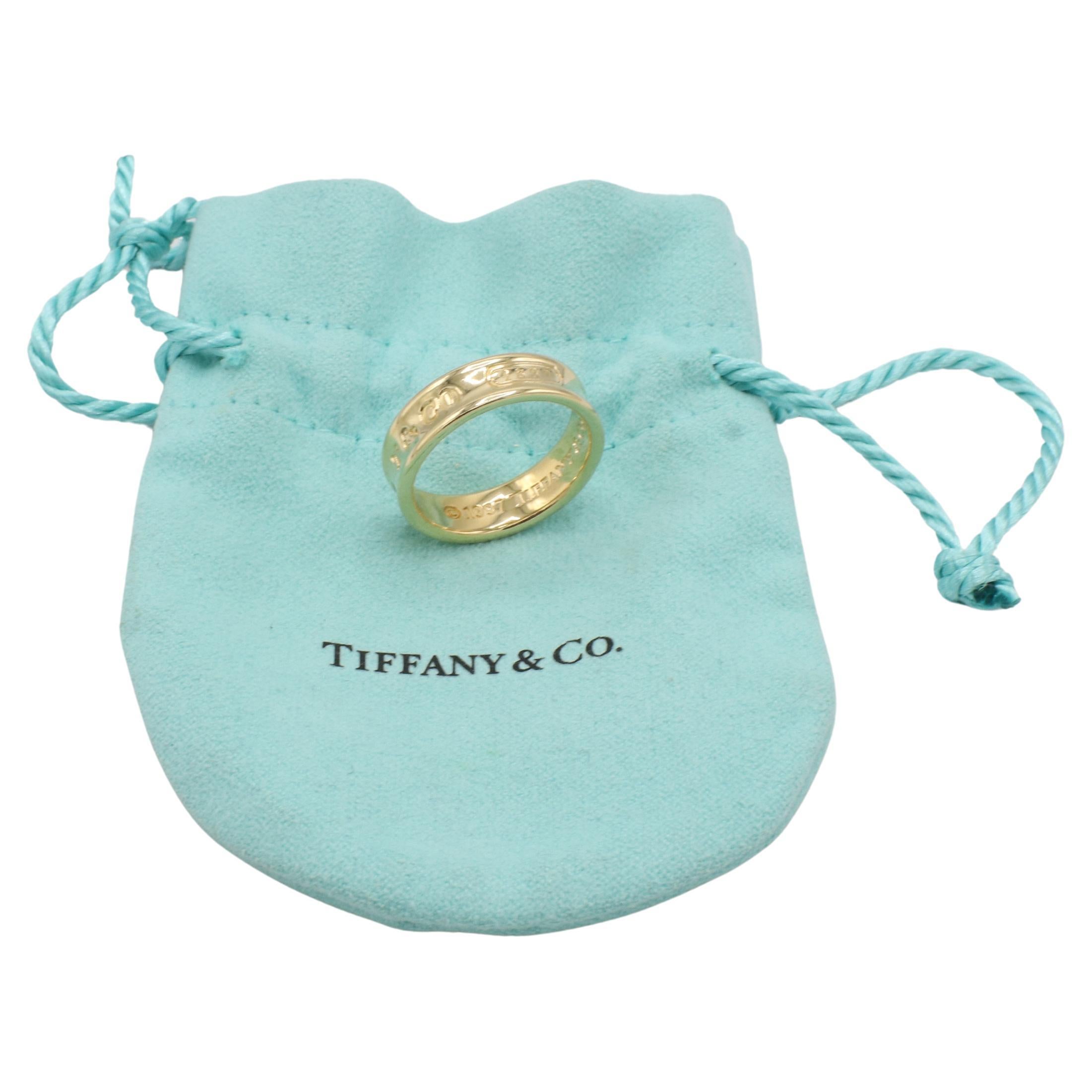 Tiffany & Co. 18 Karat Gelbgold 1837 Signature Band Ehering 1997 im Zustand „Hervorragend“ im Angebot in  Baltimore, MD