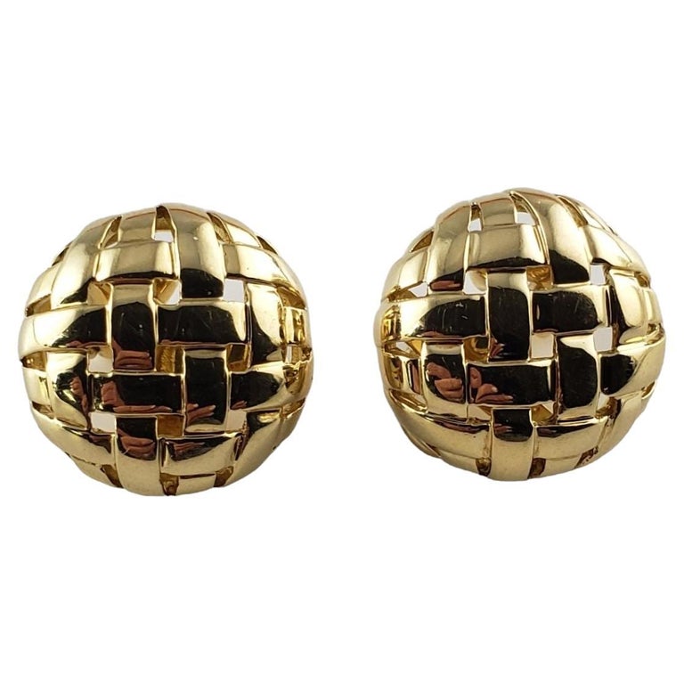 Tiffany and Co. 18 Karat Yellow Gold Basket Weave Clip on Earrings For