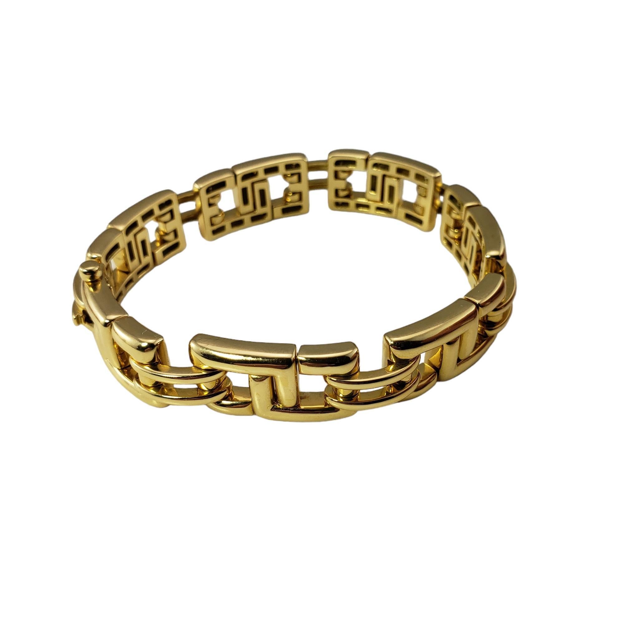 Tiffany & Co. 18 Karat Yellow Gold Biscayne Bracelet #16626 In Good Condition For Sale In Washington Depot, CT