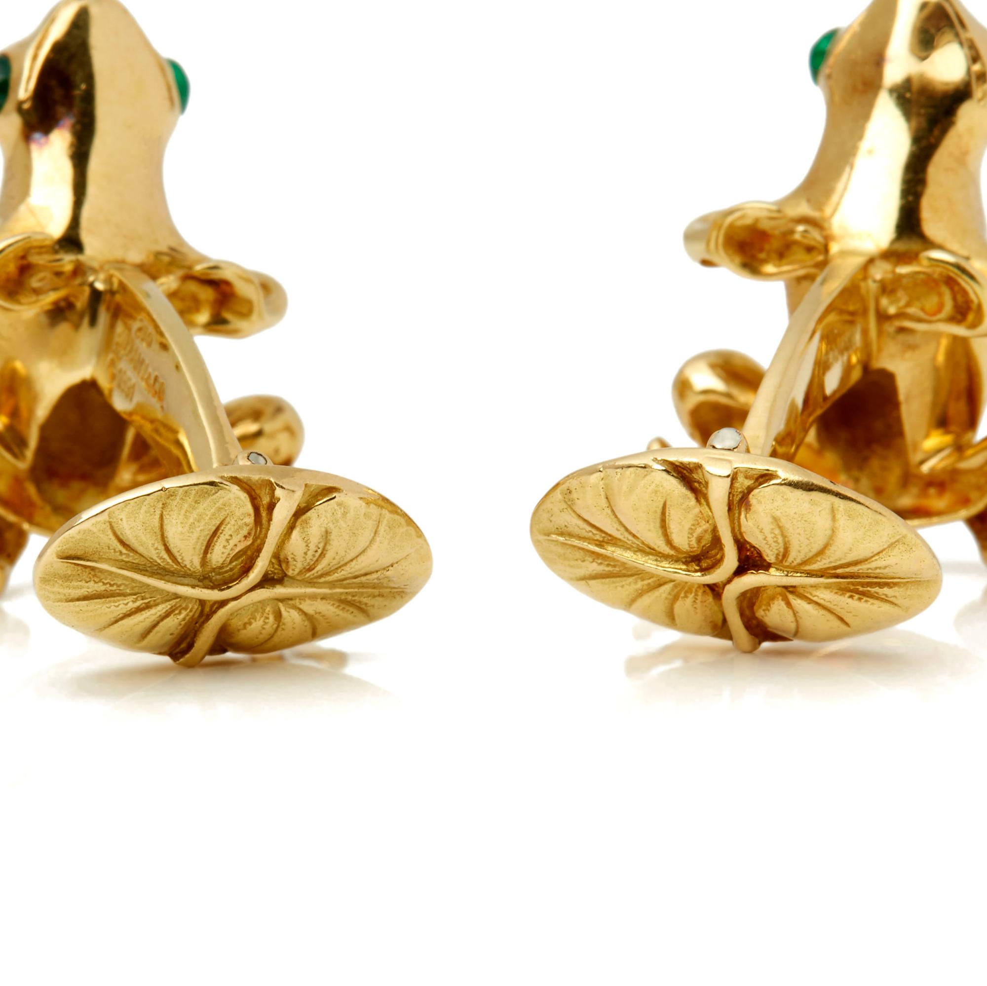 Tiffany & Co. 18 Karat Yellow Gold Cabochon Emerald Frog Cufflinks 2