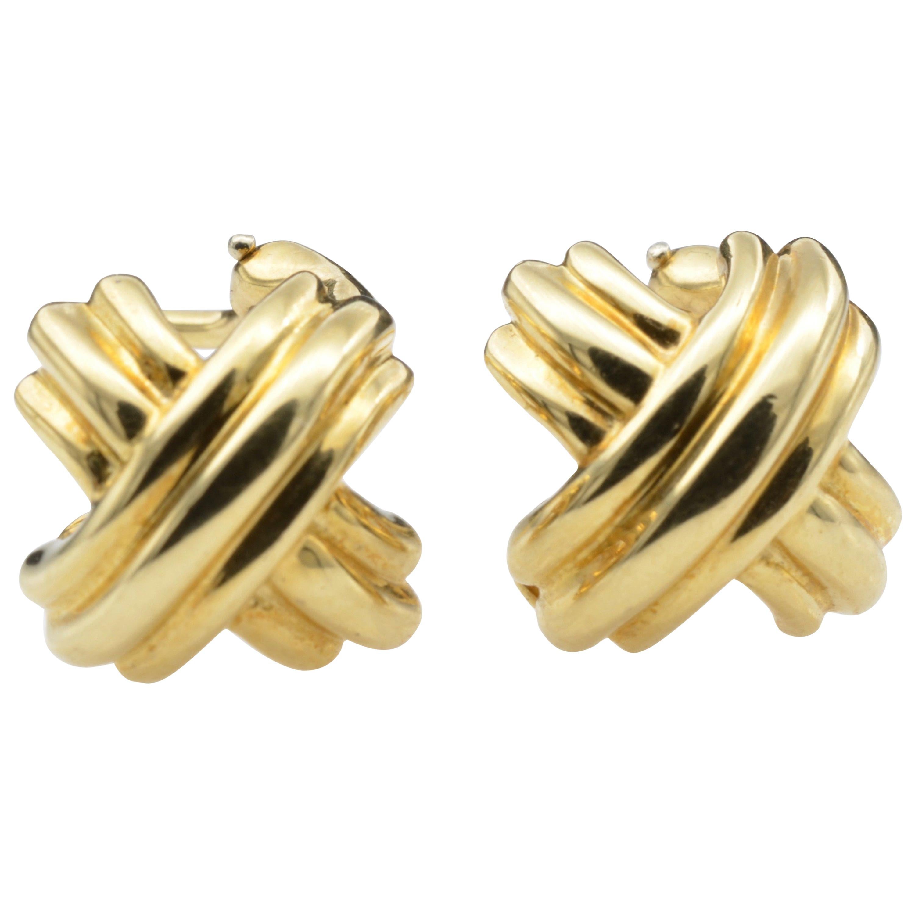 Tiffany & Co. 18 Karat Yellow Gold Clip Earring by Paloma Picasso