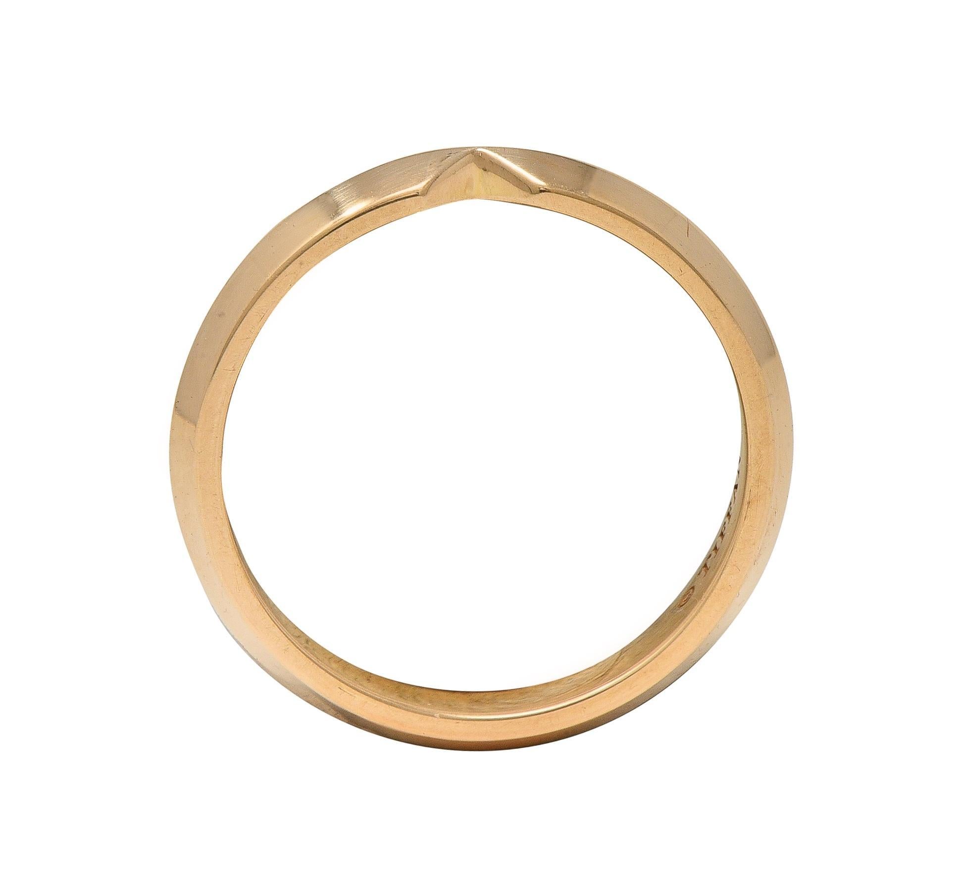 Tiffany & Co. Or jaune 18 carats anneau de mariage contemporain à emboîtement étroit en vente 2