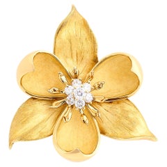 Tiffany & Co. 18 Karat Yellow Gold Diamond Flower Brooch Pin