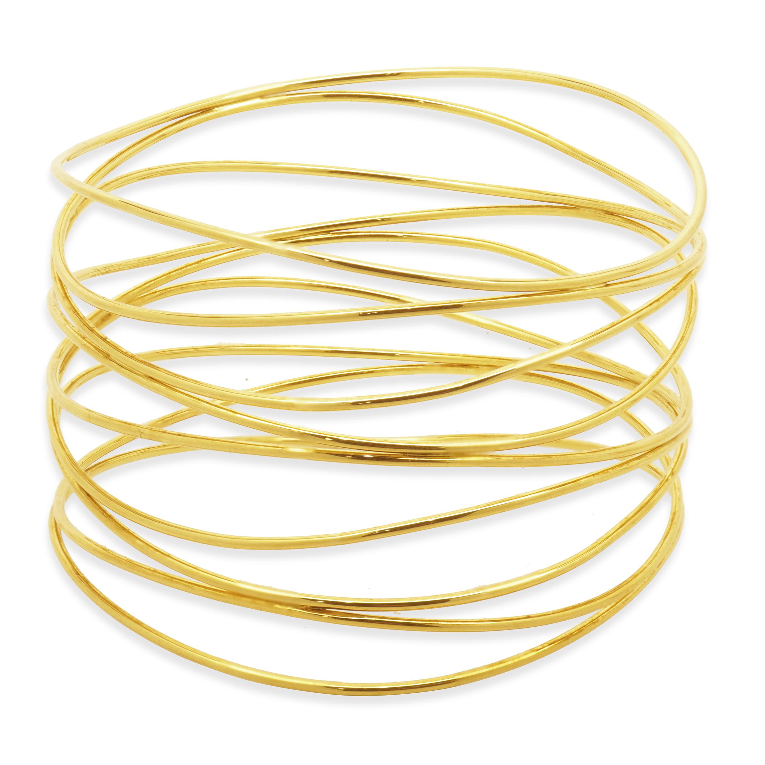 Designer: Tiffany & Co. 
Material: 18k yellow gold
Dimensions: bracelet will fit approximately a 7.25-inch wrist
Weight: 33.06 grams
